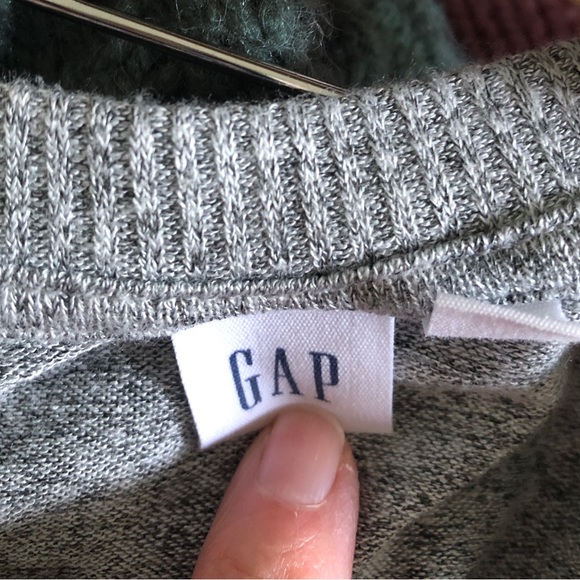 GAP sleeveless sweater - Picture 5 of 5